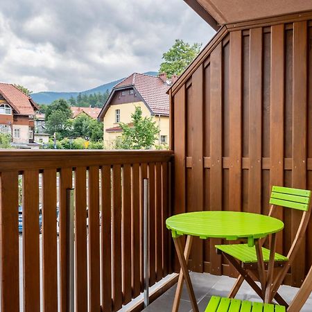 Apartament Strefa Centrum - Z Prywatnym Parkingiem - Space Apart Karpacz Kültér fotó